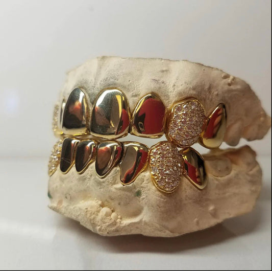 Dental gold(Remix) -cubic zirconia Diamonds, per tooth (COMPLETLY BUSTDOWN) hand set