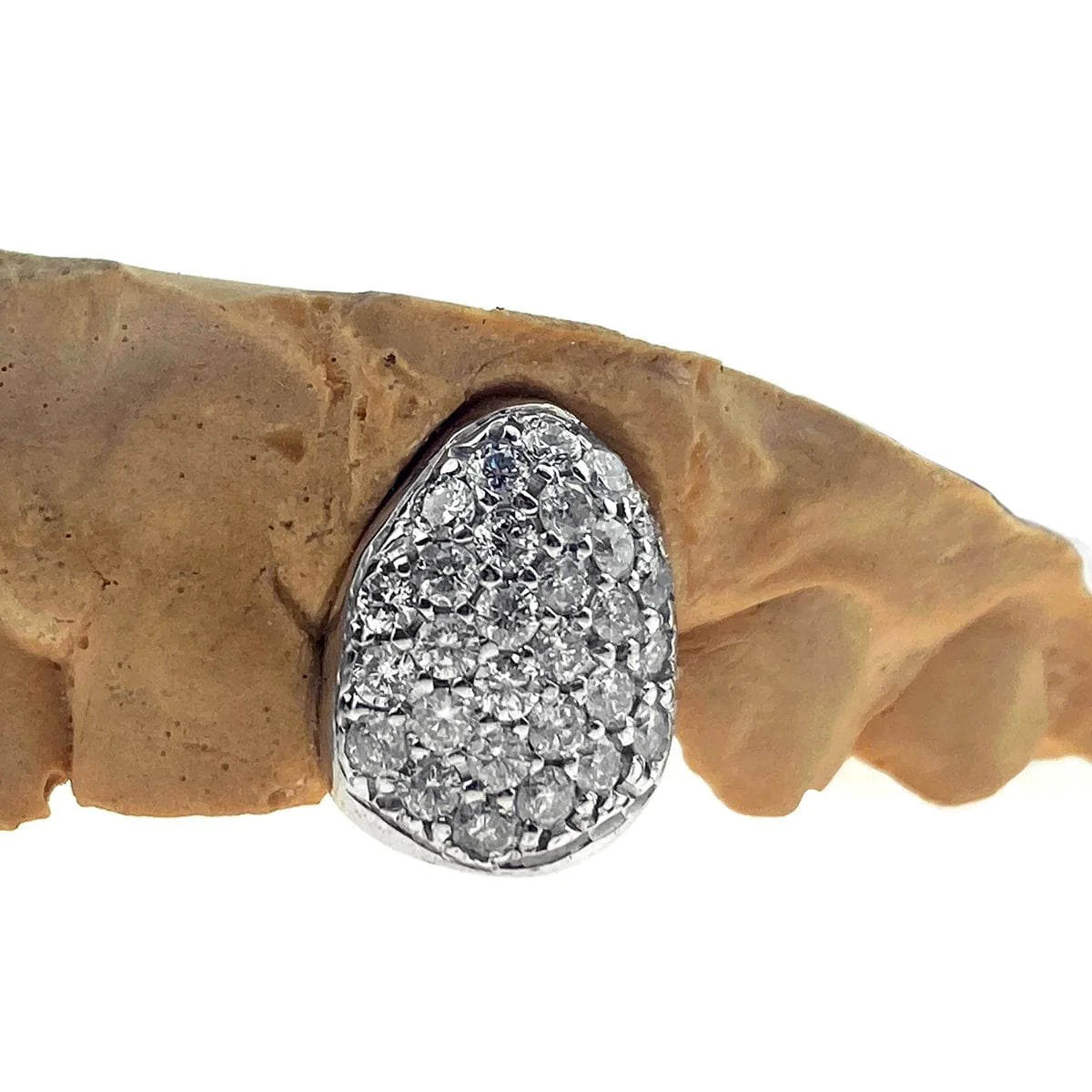 .925 silver single crown flooded vvs qaulity mossinite 💎 (For permanent use)