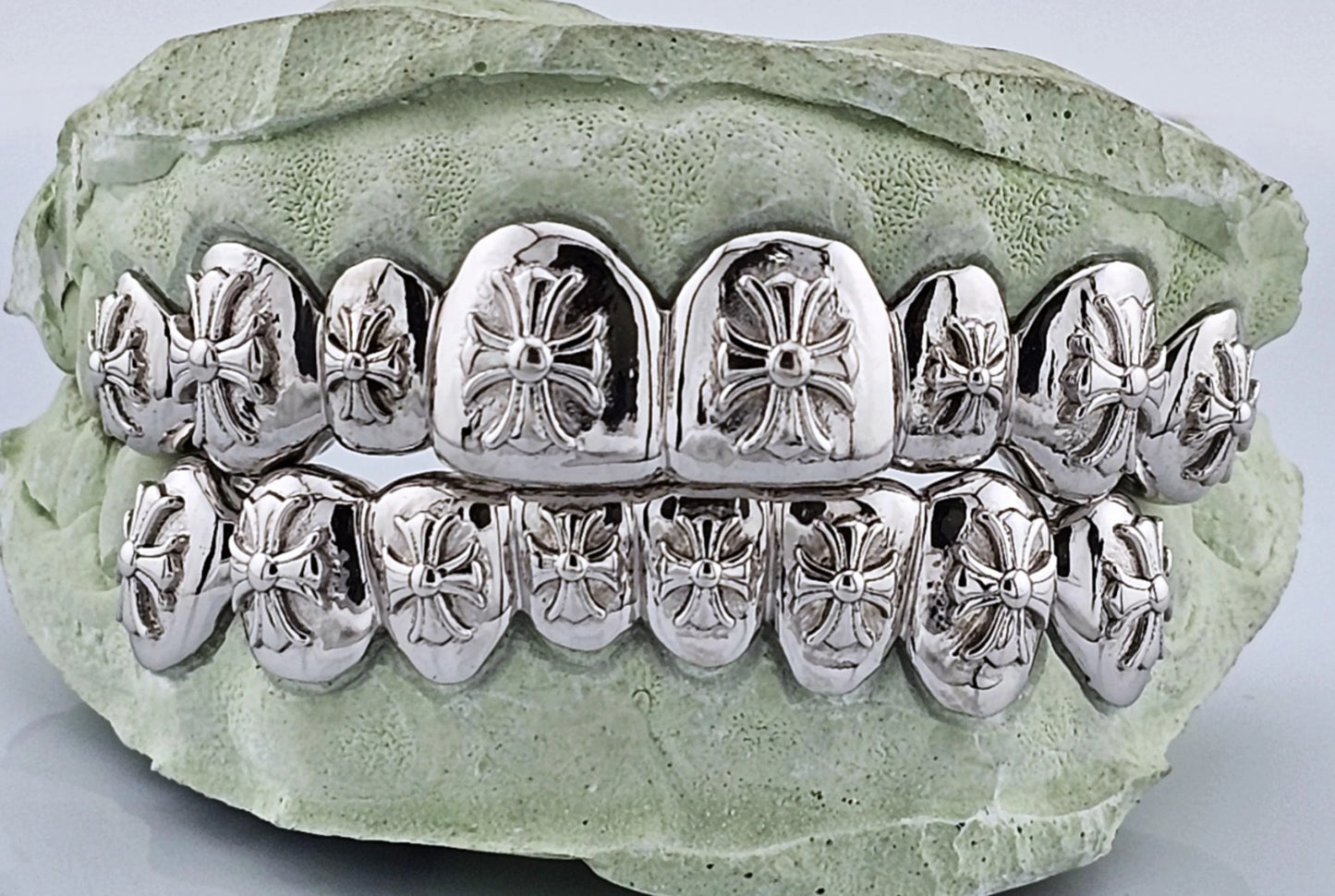 (Crome 💕) 3d .925 silver grillz (Pullouts)