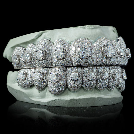 .925 Silver-Bust down honey 🍯 moon big vvs qaulity mossinite diamonds 💎 8 Top & Bottom(Special)🥶